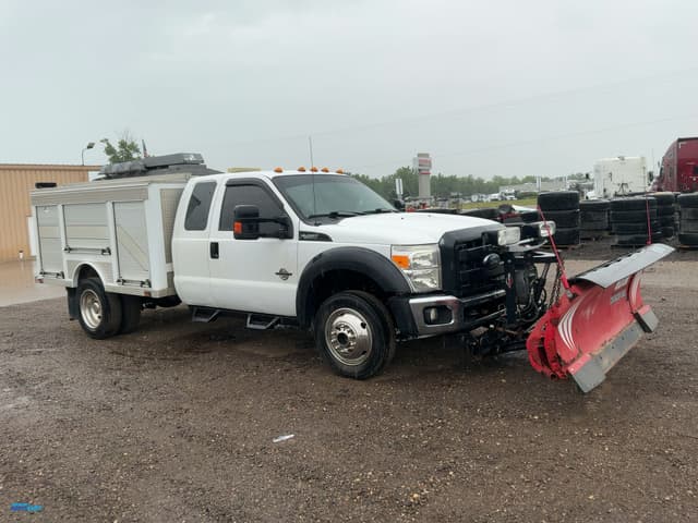 Image of Ford F-450 equipment image 1