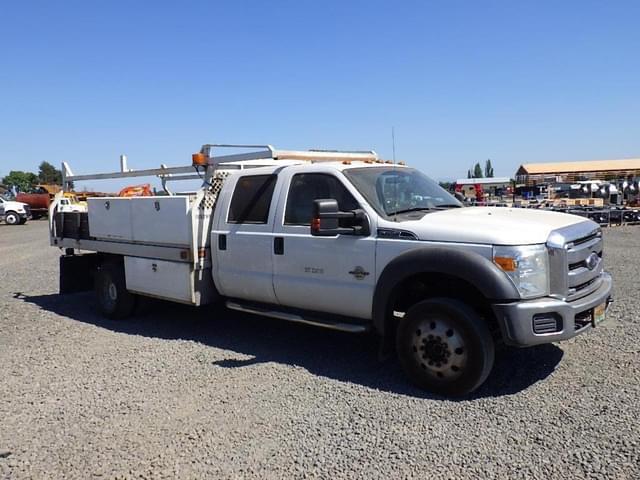 Image of Ford F-550 equipment image 1