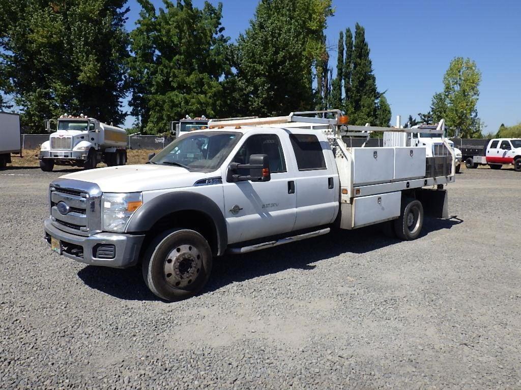 Image of Ford F-550 Primary image