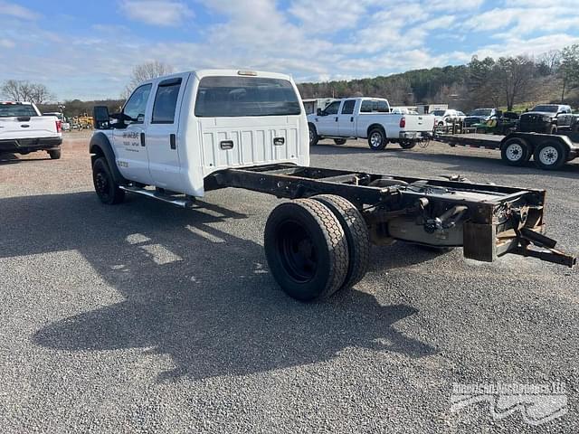 Image of Ford F-550 equipment image 1