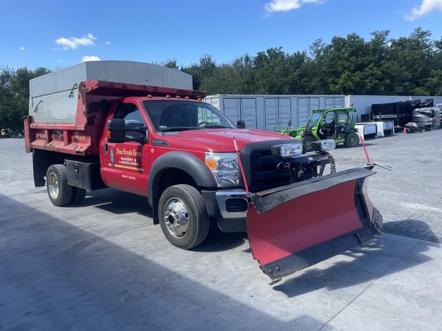 Image of Ford F-550 equipment image 1