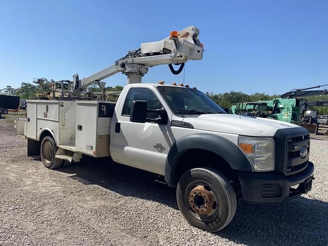 Image of Ford F-550XLSD equipment image 4