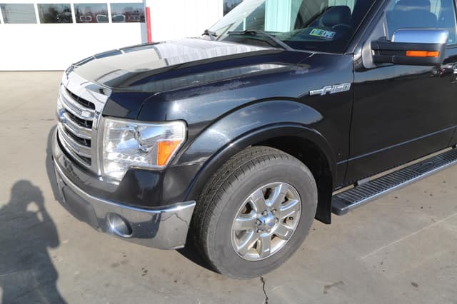 Image of Ford F-150 equipment image 1