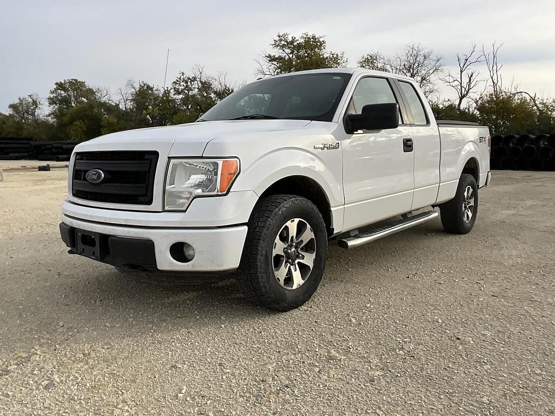 Image of Ford F-150 Primary image