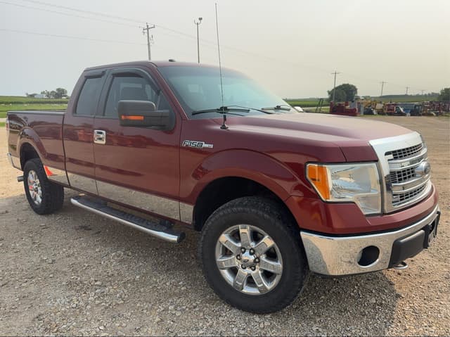 Image of Ford F-150 equipment image 3