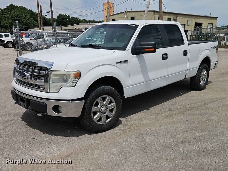 2014 Ford F-150 Equipment Image0