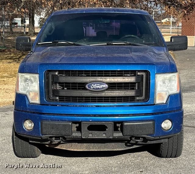 Image of Ford F-150 equipment image 1