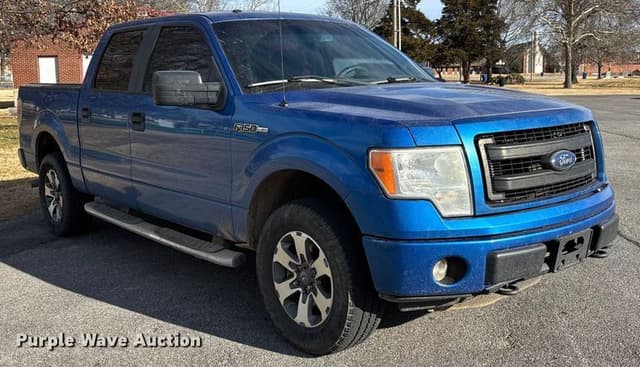 Image of Ford F-150 equipment image 2