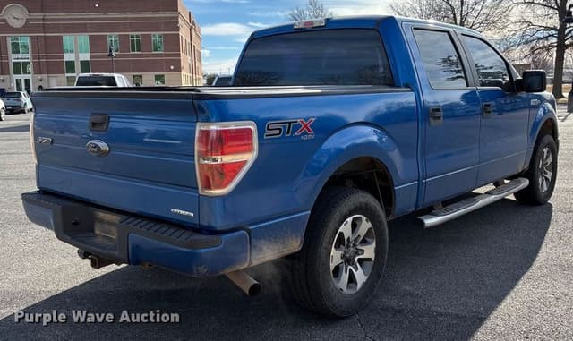 Image of Ford F-150 equipment image 4