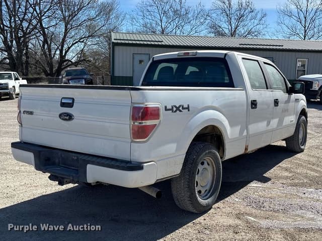 Image of Ford F-150 equipment image 4