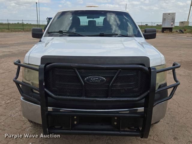 Image of Ford F-150 equipment image 1