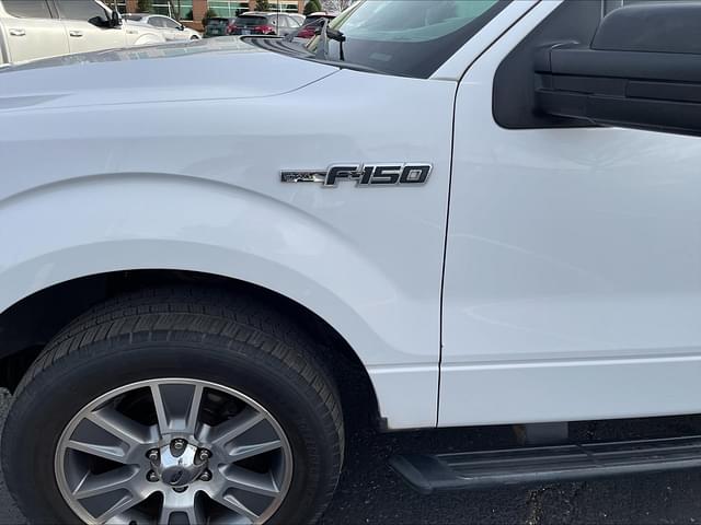 Image of Ford F-150 equipment image 2