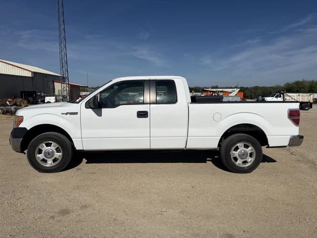 Image of Ford F-150 equipment image 1