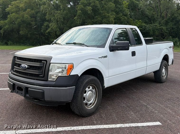 2014 Ford F-150 Equipment Image0