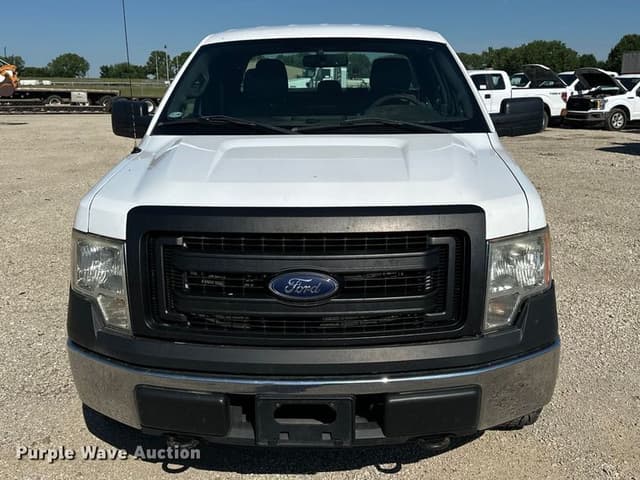 Image of Ford F-150 equipment image 1
