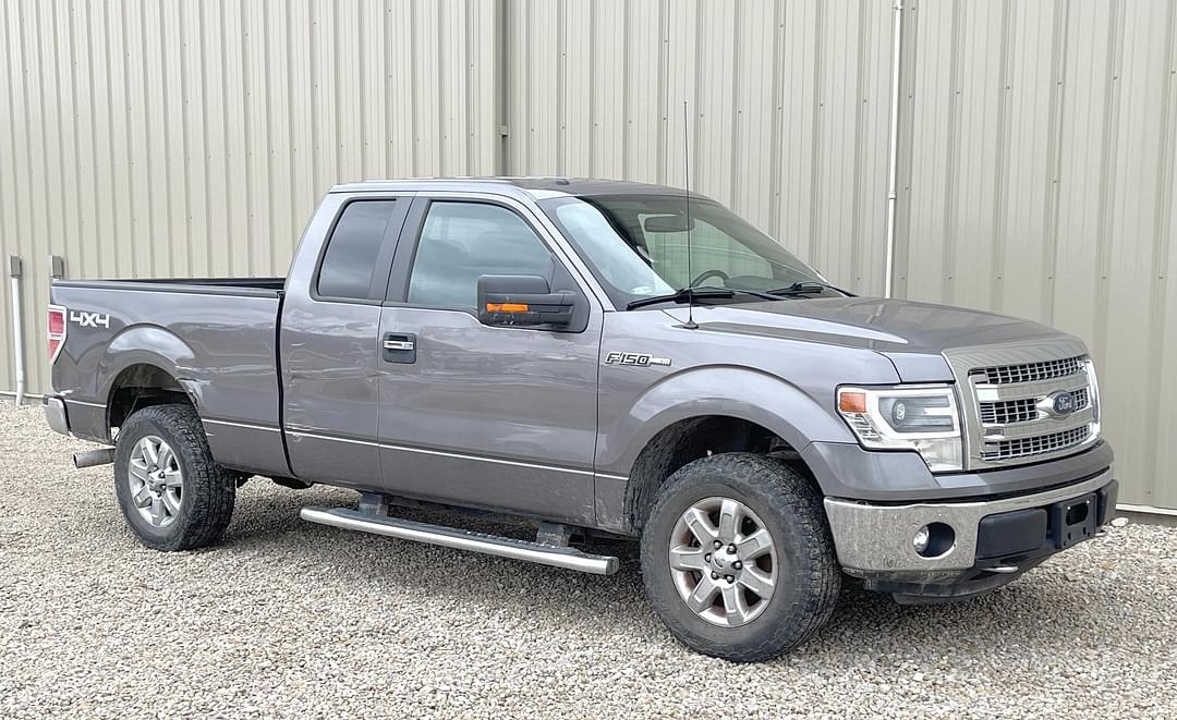 Image of Ford F-150 Primary image