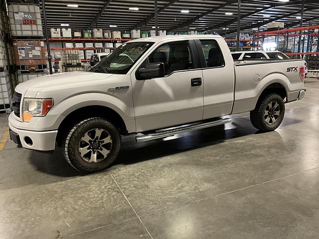 Image of Ford F-150 equipment image 1