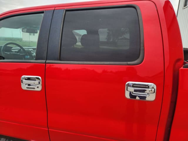Image of Ford F-150 equipment image 3