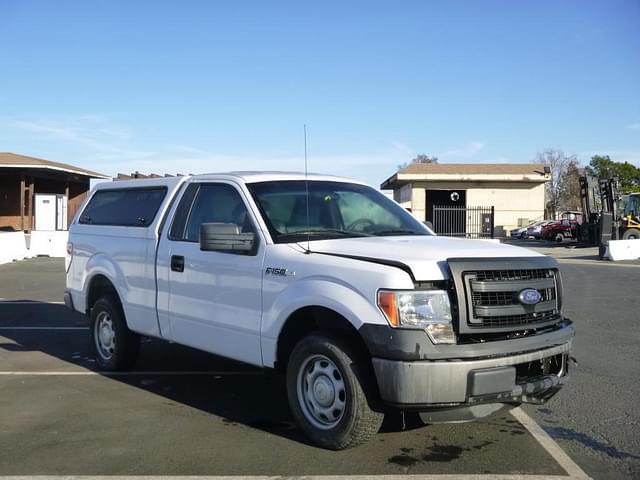 Image of Ford F-150 equipment image 1