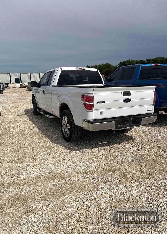 Image of Ford F-150 equipment image 1