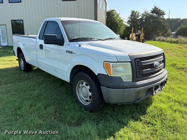 Image of Ford F-150 equipment image 2