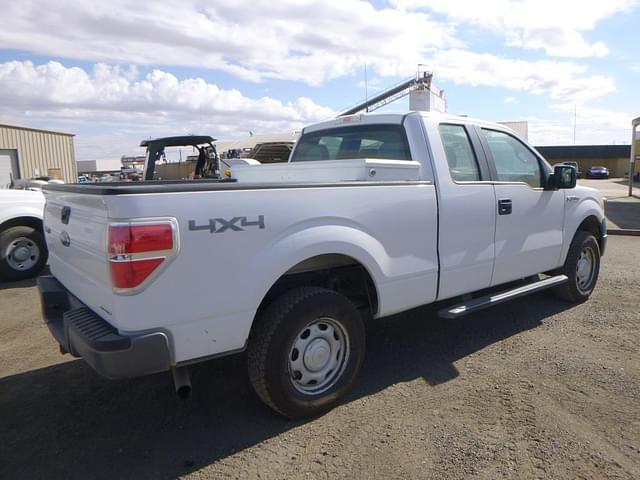 Image of Ford F-150 equipment image 2