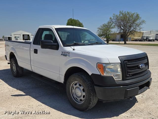 Image of Ford F-150 equipment image 2