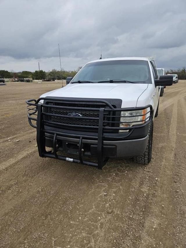 Image of Ford F-150 equipment image 1