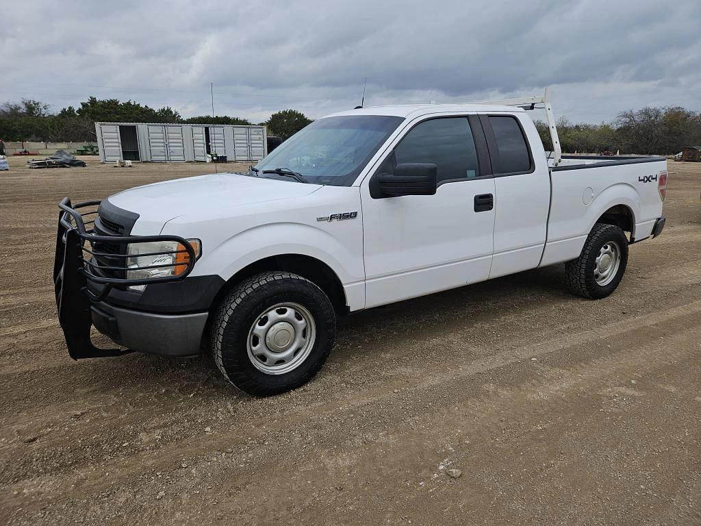 Image of Ford F-150 Primary image