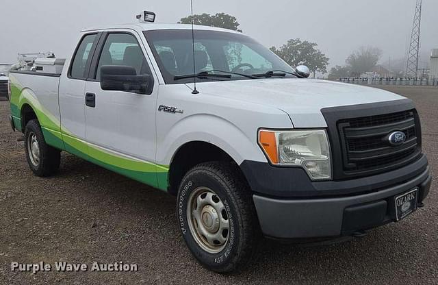 Image of Ford F-150 equipment image 2