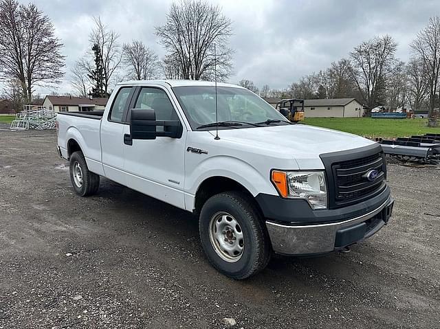 Image of Ford F-150 equipment image 2