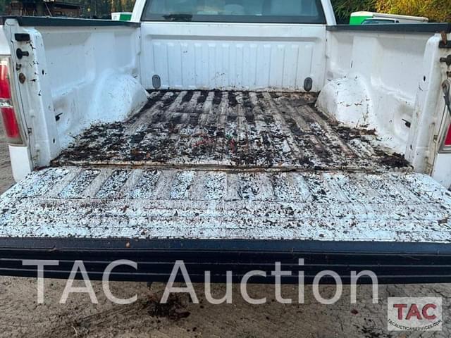 Image of Ford F-150 equipment image 3