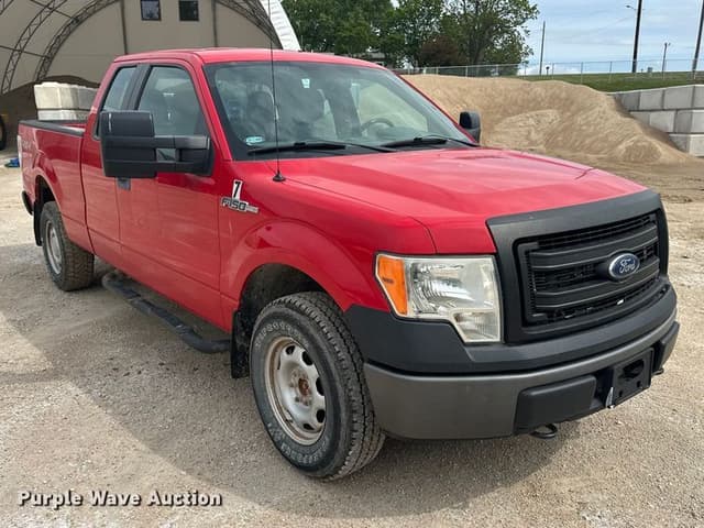 Image of Ford F-150 equipment image 2