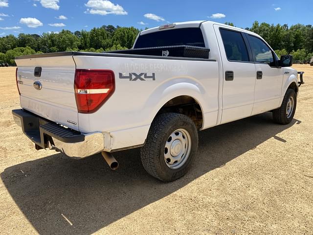 Image of Ford F-150 equipment image 2