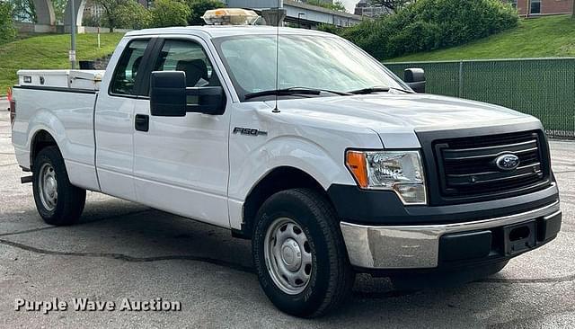 Image of Ford F-150 equipment image 2