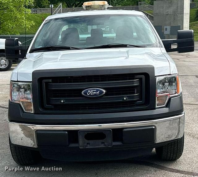 Image of Ford F-150 equipment image 1