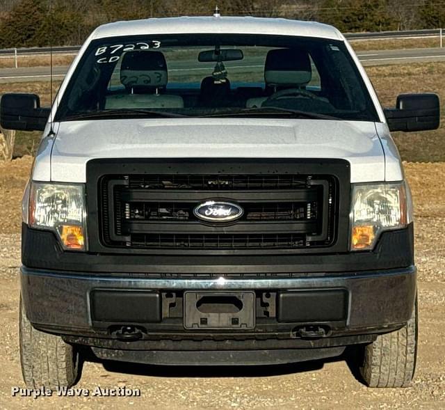 Image of Ford F-150 equipment image 1