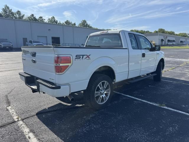 Image of Ford F-150 equipment image 3