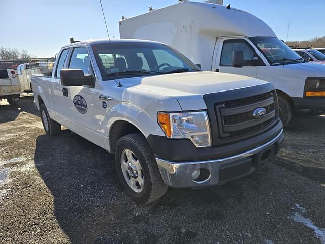 Image of Ford F-150 equipment image 2