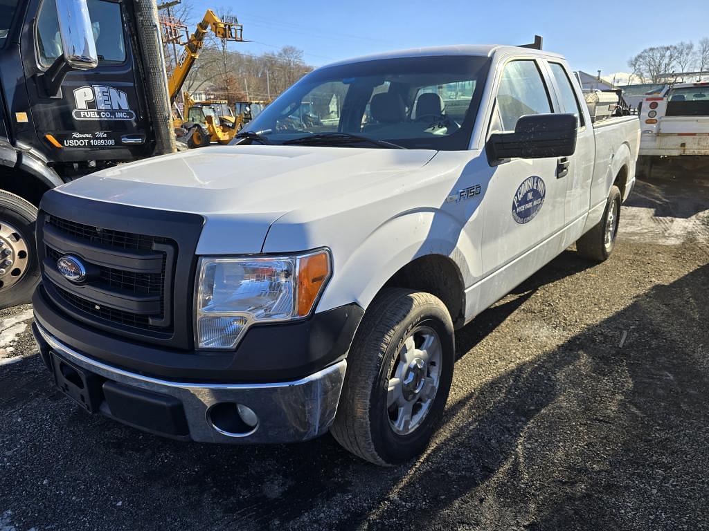 Image of Ford F-150 Primary image