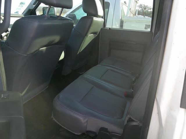 Image of Ford F-250 equipment image 2