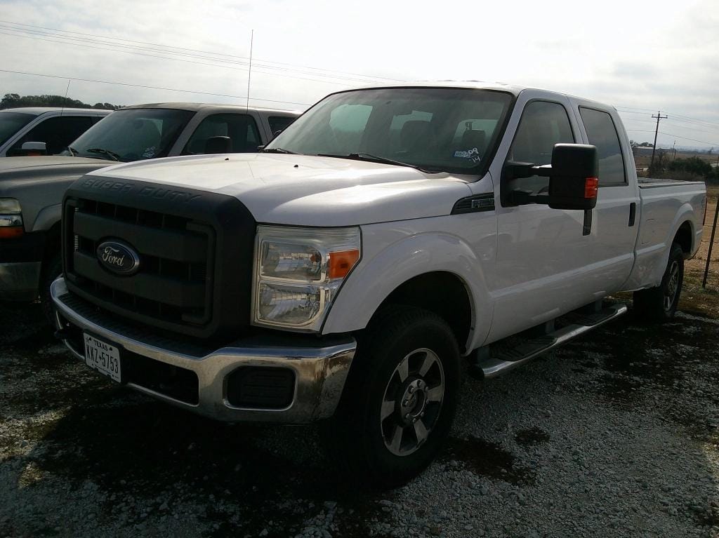 2014 Ford F-250 Equipment Image0