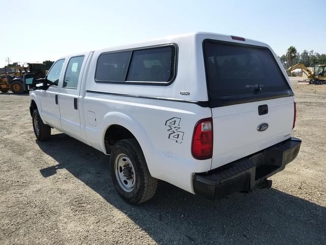 Image of Ford F-250 equipment image 3