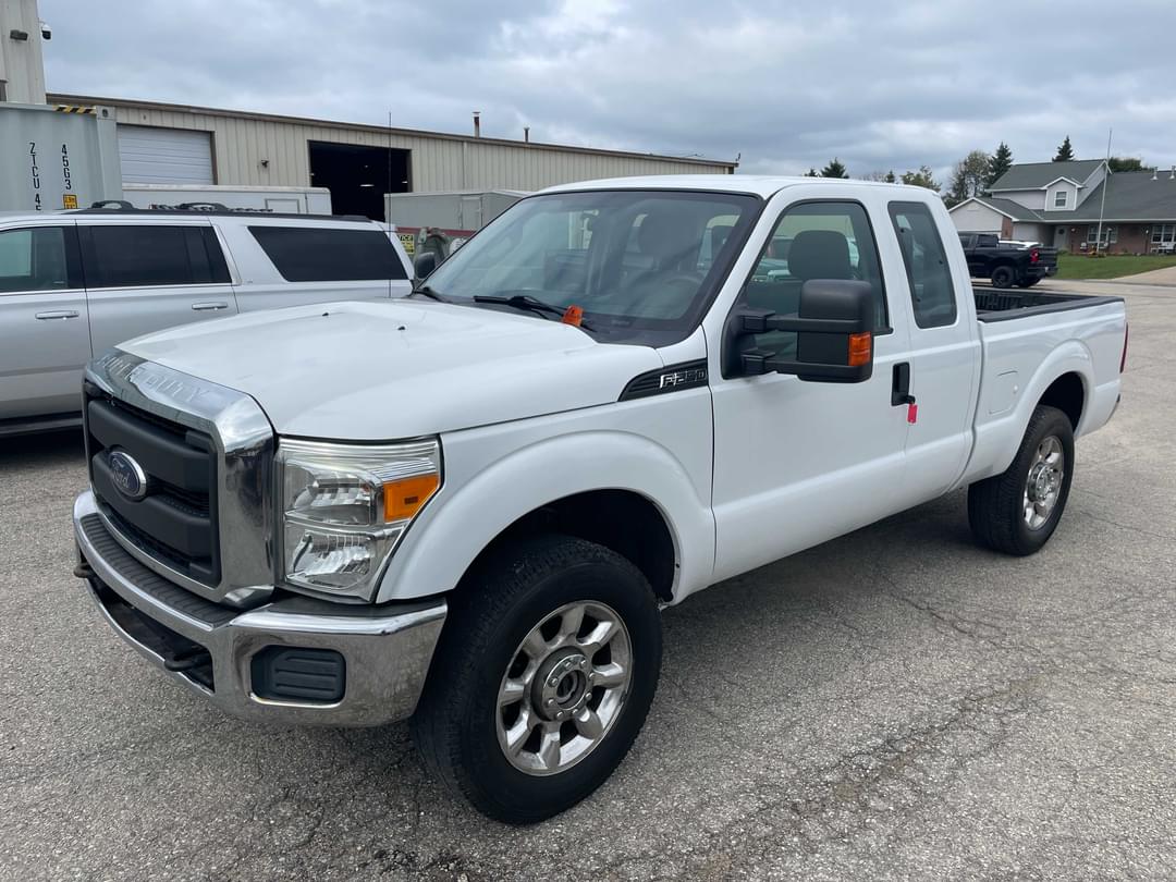 Image of Ford F-250 Primary image