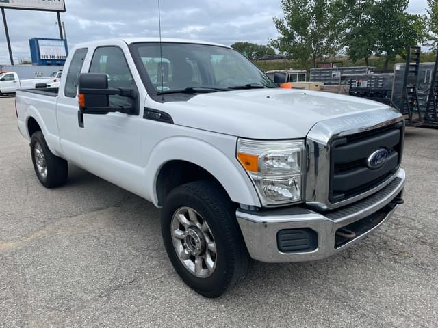 Image of Ford F-250 equipment image 2
