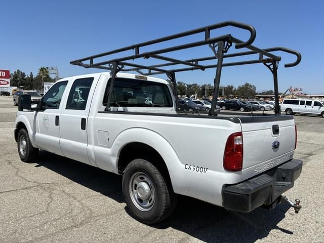 Image of Ford F-250 equipment image 3