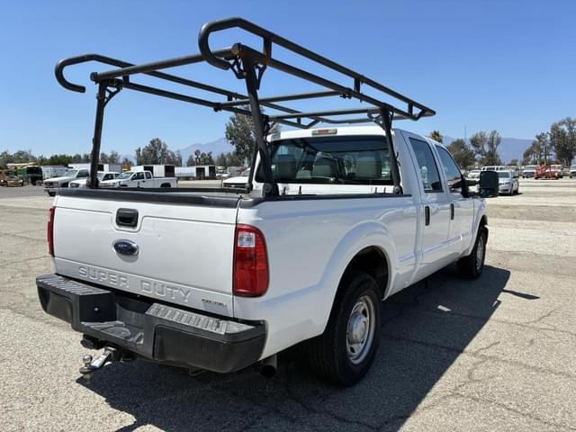 Image of Ford F-250 equipment image 2