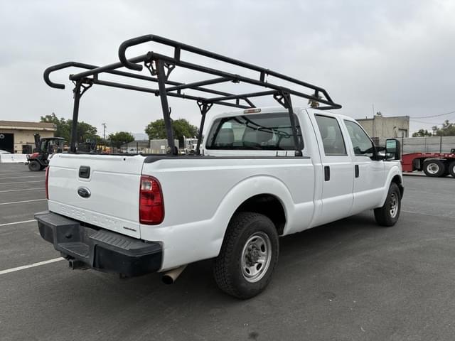 Image of Ford F-250 equipment image 2