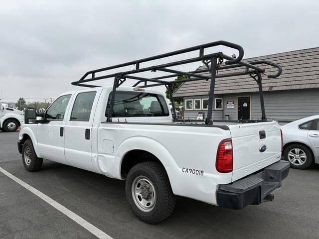 Image of Ford F-250 equipment image 3