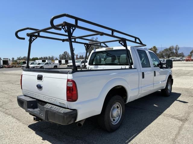 Image of Ford F-250 equipment image 2
